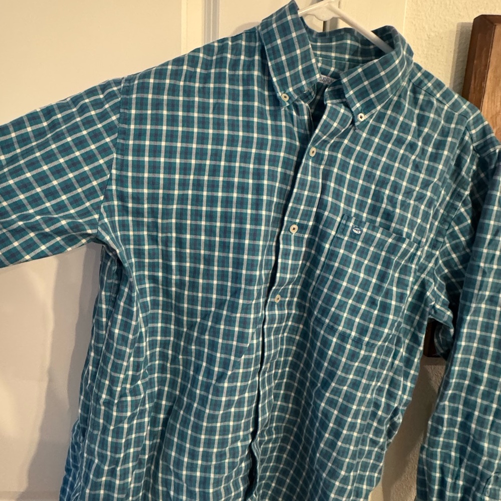 Men’s medium Southern Tide Button Down Shirt